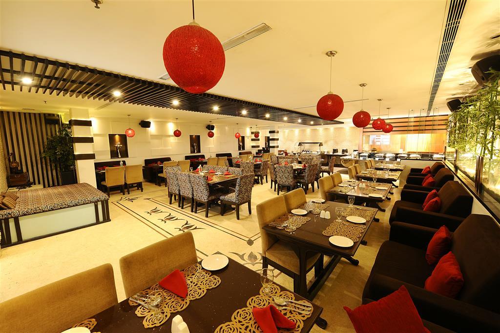 Regenta Place Amritsar Hotel Restaurant photo