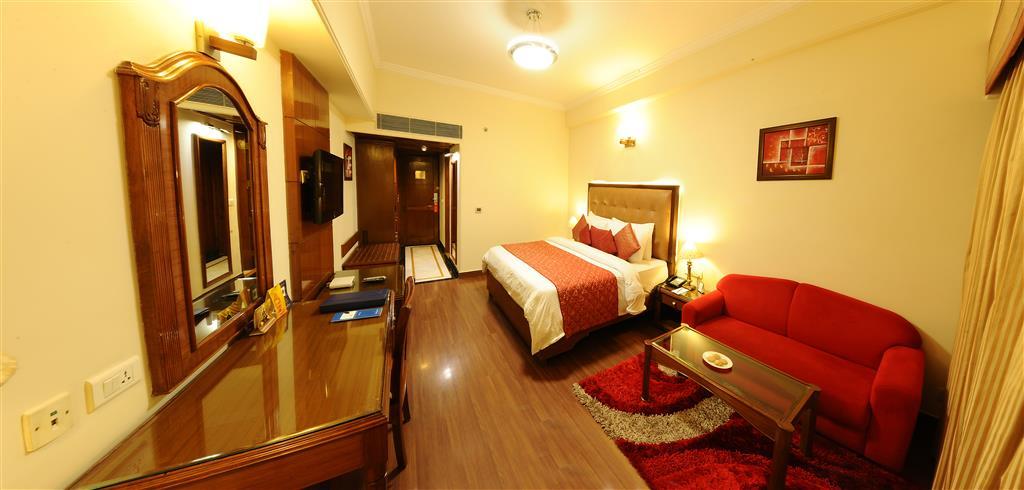 Regenta Place Amritsar Hotel Exterior photo