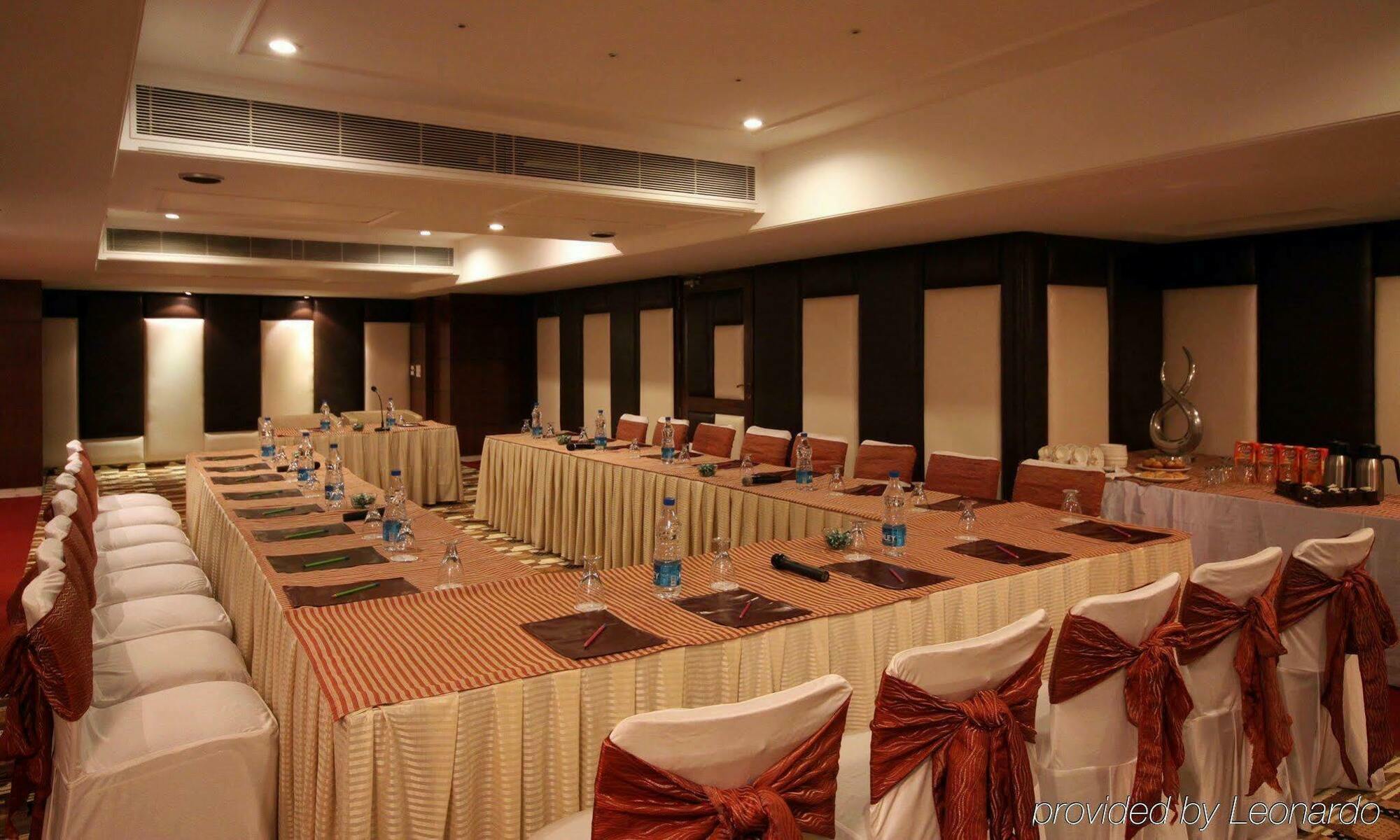 Regenta Place Amritsar Hotel Business photo